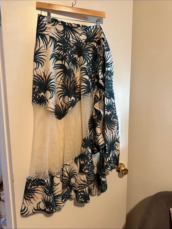 PatBO Dresses & Skirts - PatBO Green, Cream and Tan Tropical Print Top